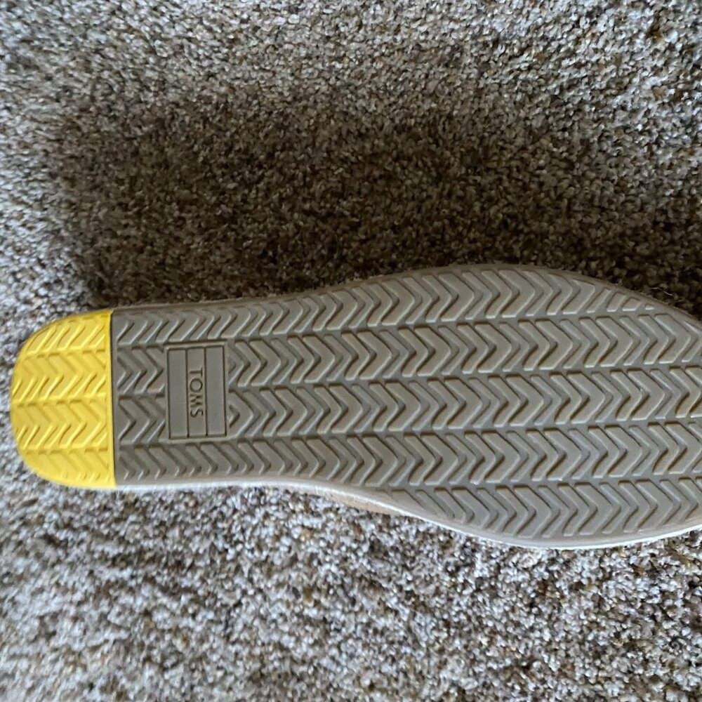 Tom's Suede Brown Espadrille style shoe size 9 - Picture 3 of 5